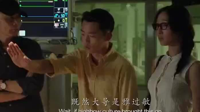 大叔号称没去过夜总会,瞬间被女经理打脸:上回存的酒帮你开了啊